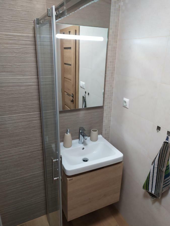 Apartman Lilu - Tatranska Lomnica Ngoại thất bức ảnh